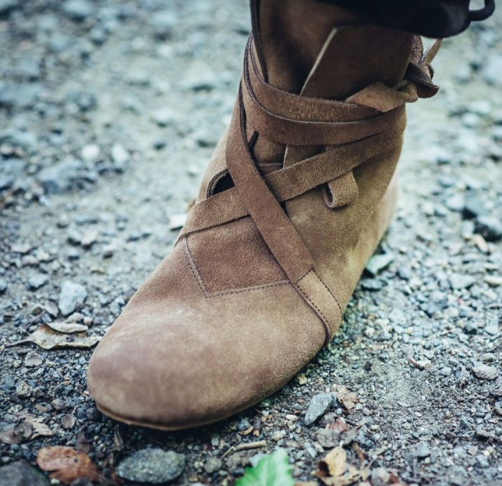 Brown suede Viking boots 39 3