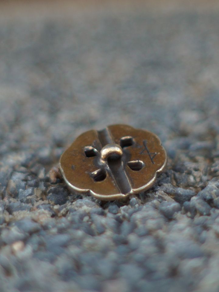 Button with Celtic knot brass 3