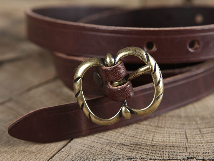 Long belt with brown double buckle 2