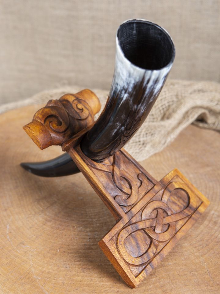 Drinking horn stand "Thor's hammer" 3