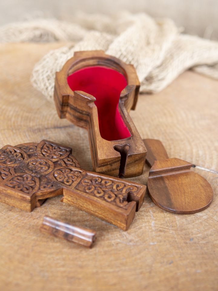 Wooden box Celtic cross 3