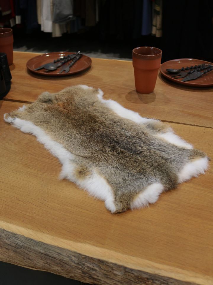 Brown rabbit fur 3