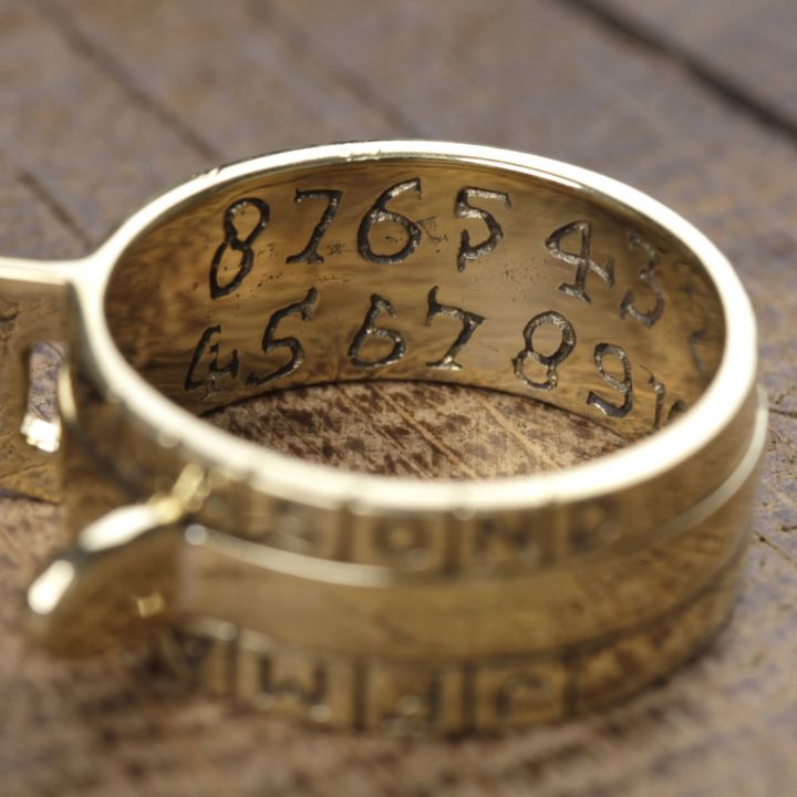 Sundial - brass peasant ring 3