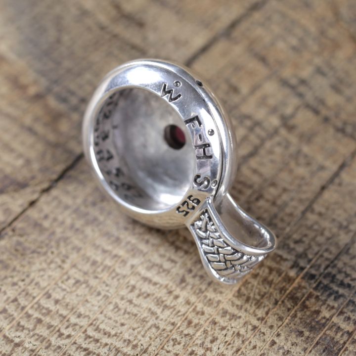 Farmer's ring necklace with garnet 3