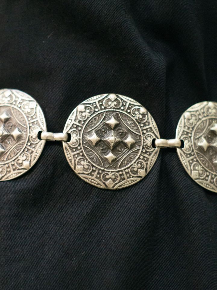 Chain belt with antique silver cross pattern 3