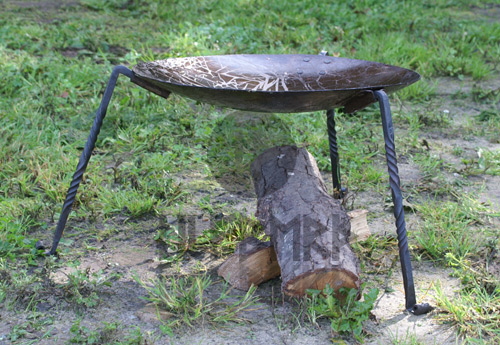 Fire bowl with removable legs 3