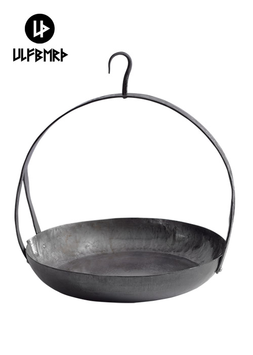 Medieval steel hanging pan 3