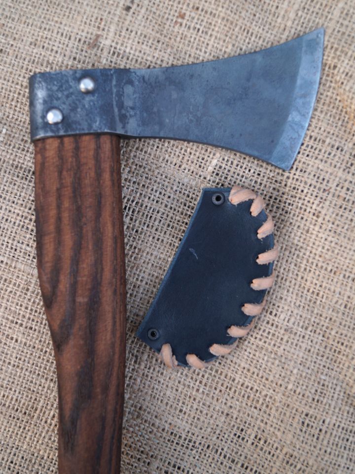 Small burnished throwing axe 3