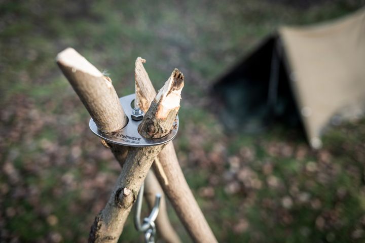 Tripod ring with chain and hook large 4