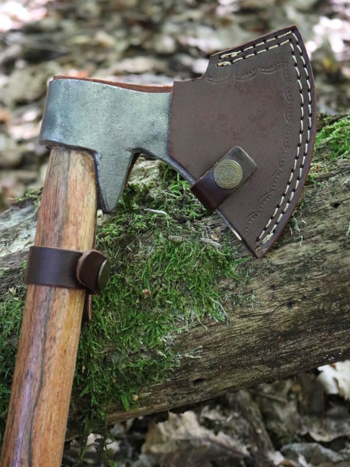 Small axe 4