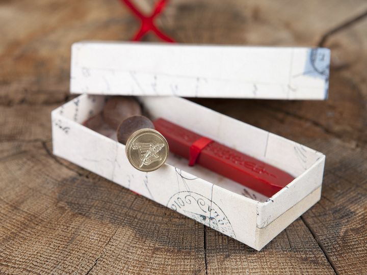 Seal with sealing wax - gift box Lily 4