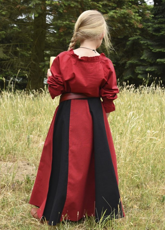 Girl's skirt for the Middle Ages red-black 7