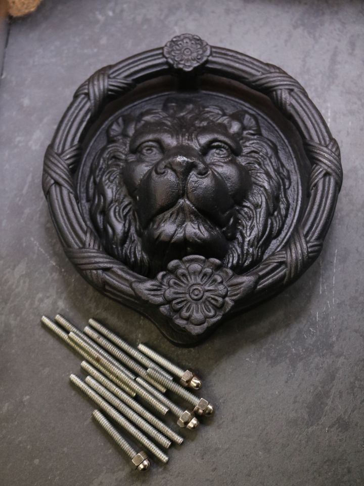 large lion head door knocker 7