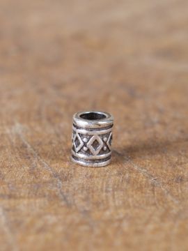 Small Viking bead with diamond pattern single